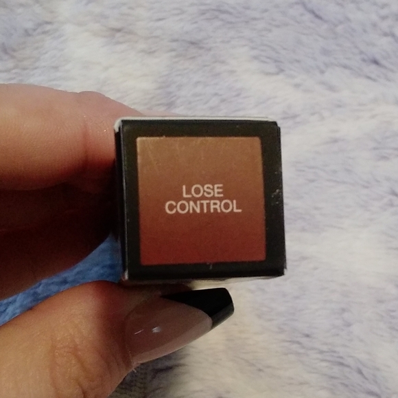 🆕️Nars Air Matte Lip Color "Lose Control" | Brown-Pink - Picture 4 of 10